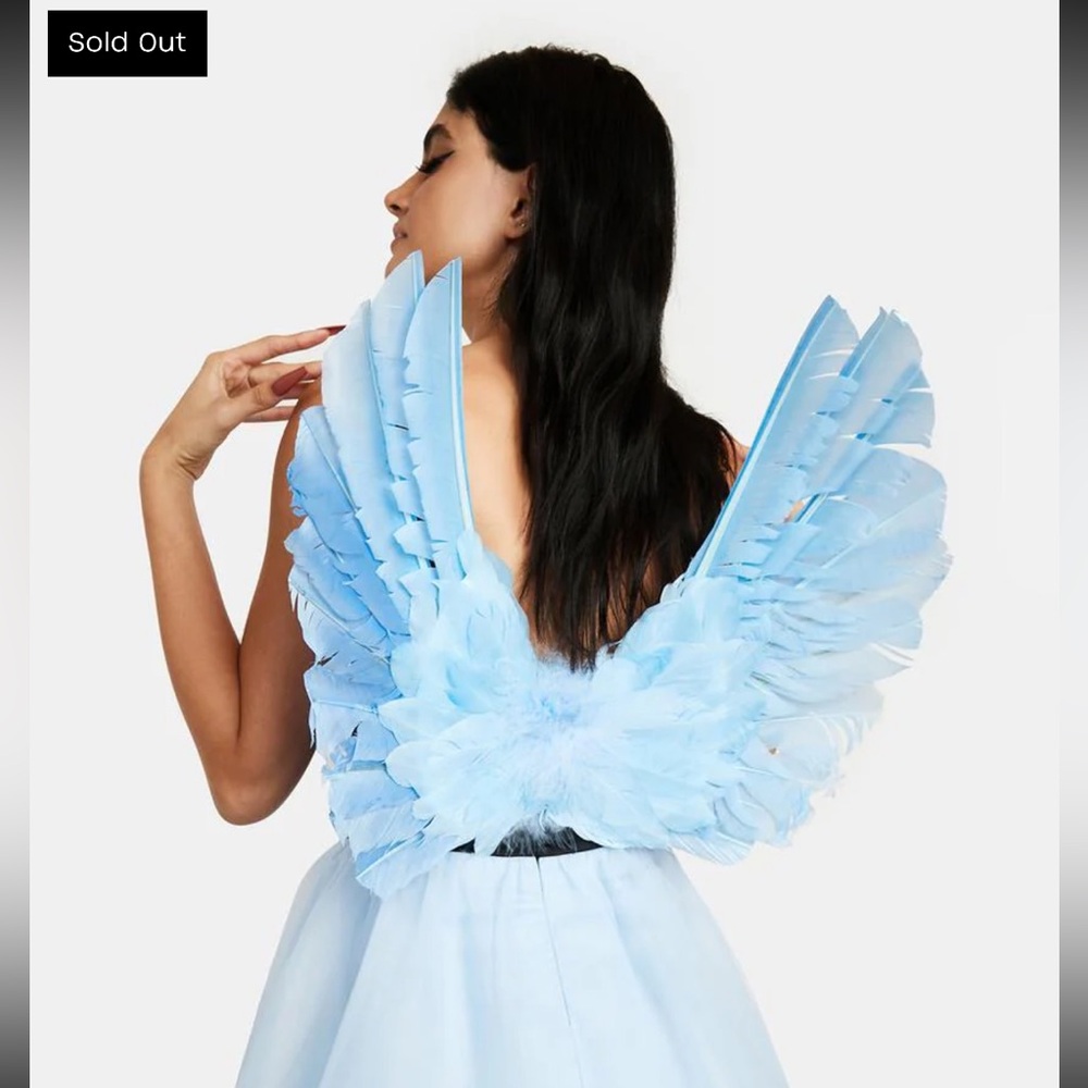 STONEHART BABY BLUE ANGEL WINGS